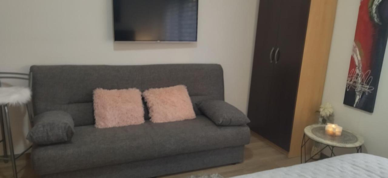 Martea Apartment *